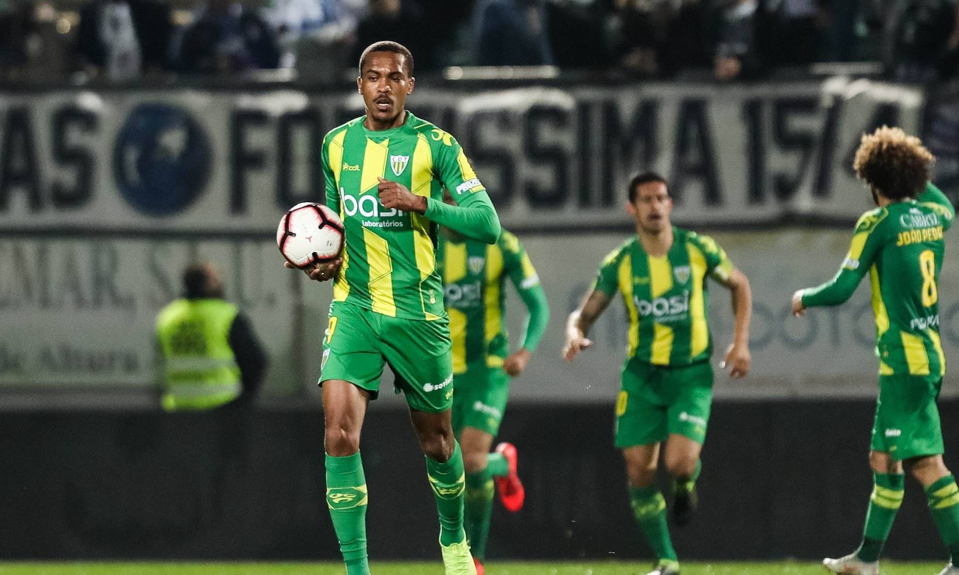 欧冠 贝尔格莱德红星VS林肯红色小鬼：比分推荐